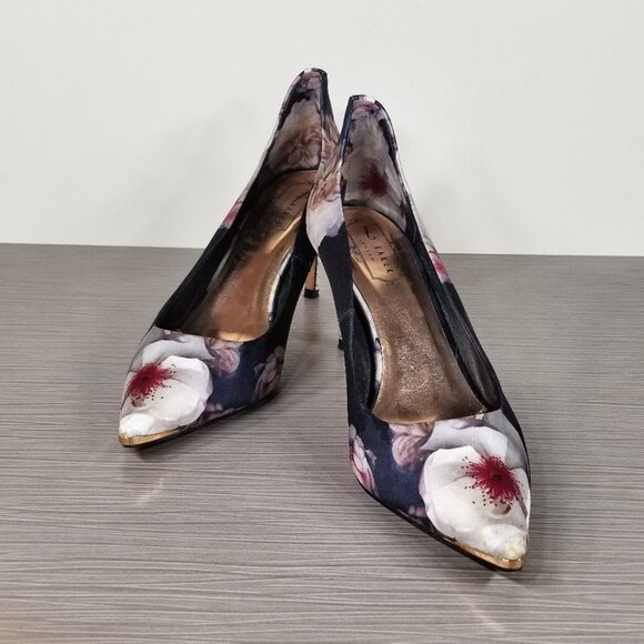 Ted Baker Kawaap Pointed Toe Pumps, Floral Print Satin, Womens Size 9 M / 39 - Picture 4 of 12